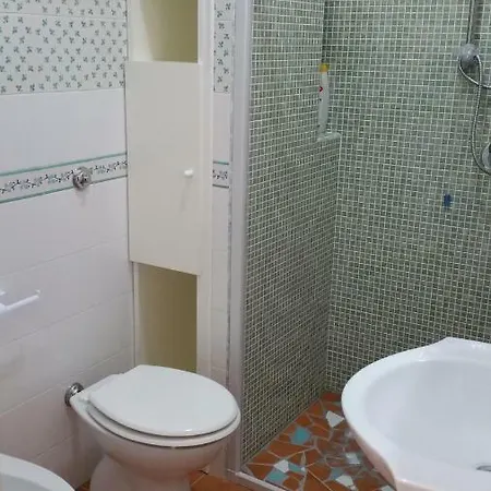 Palazzo فندق مبيت وإفطار Trentinara